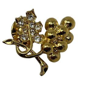 Avon Grape Cluster Pin Gold Tone Rhinestone Vintage‎ Brooch Tie Tack